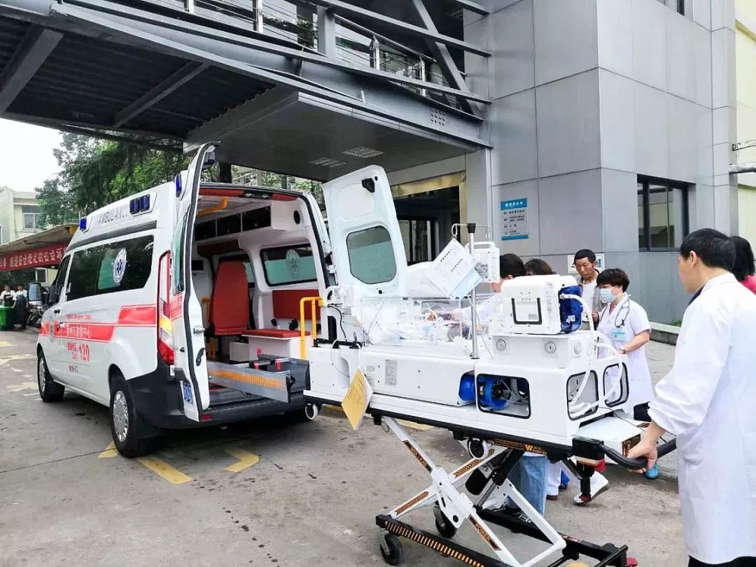 泊头市长短途救护车转院